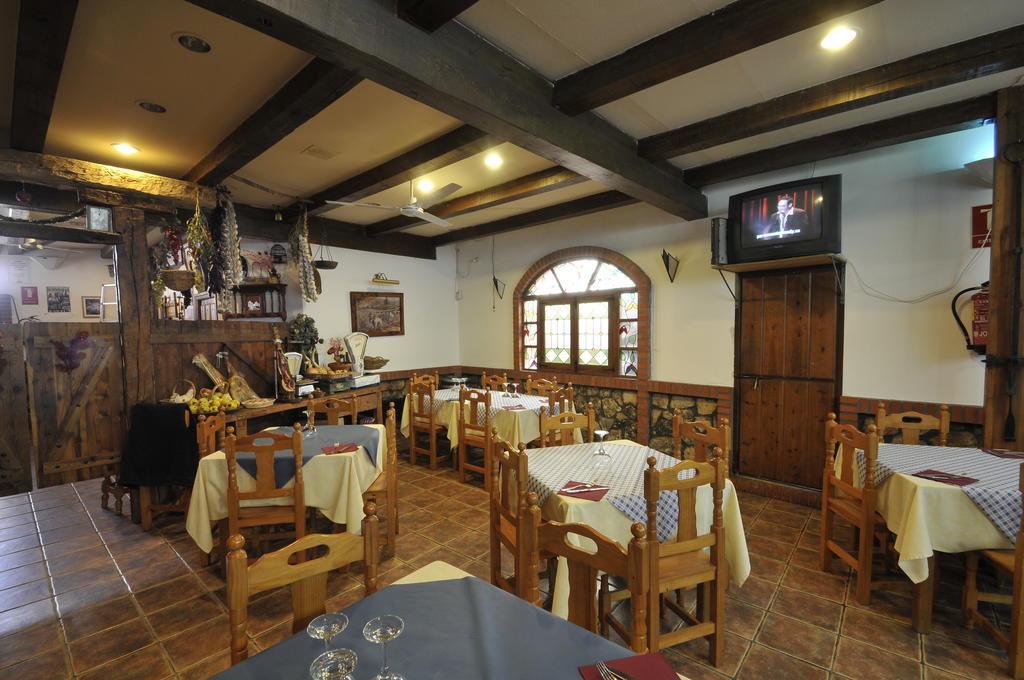 Hospedaje Rural Casa Parri Poveda de la Sierra Esterno foto