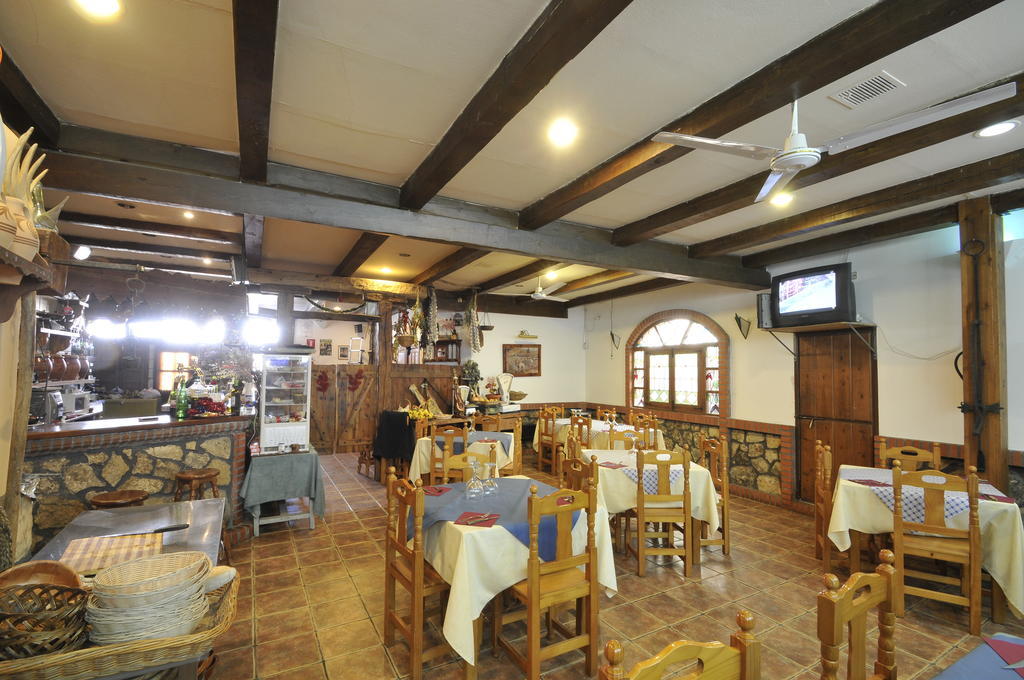 Hospedaje Rural Casa Parri Poveda de la Sierra Esterno foto