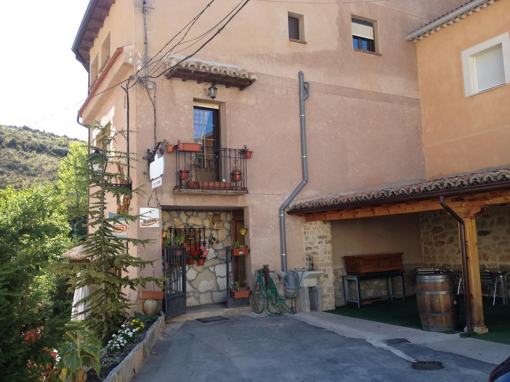Hospedaje Rural Casa Parri Poveda de la Sierra Esterno foto